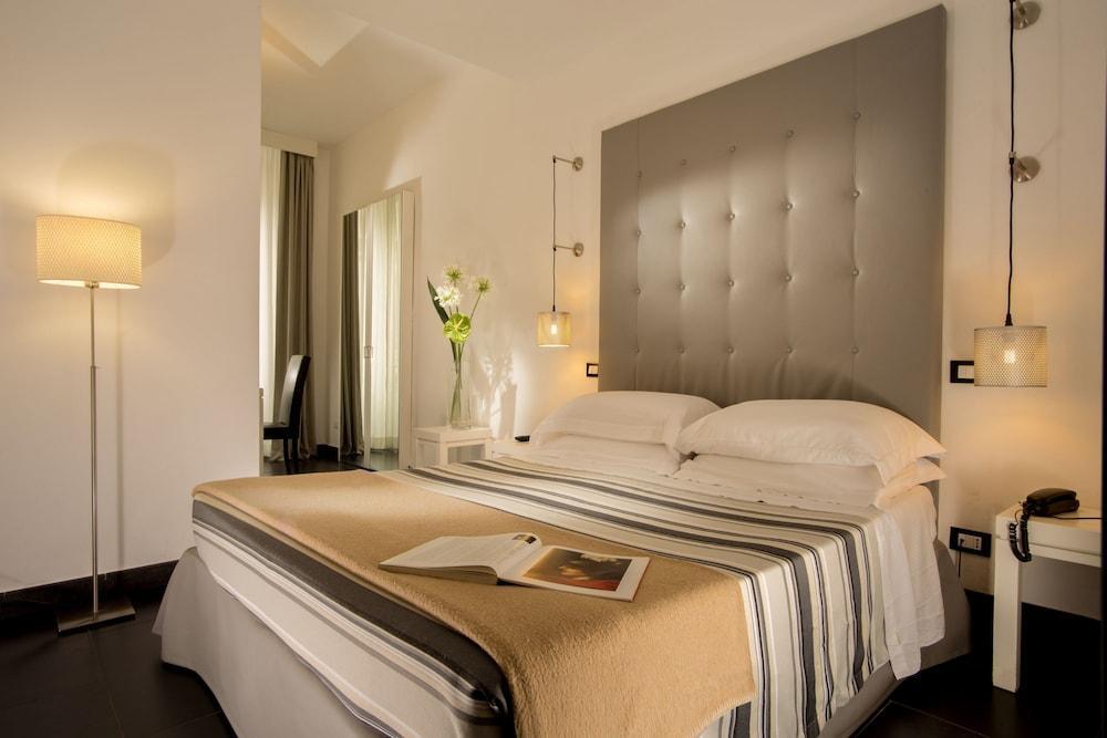 Stay Inn Rome Via Del Corso Zewnętrze zdjęcie